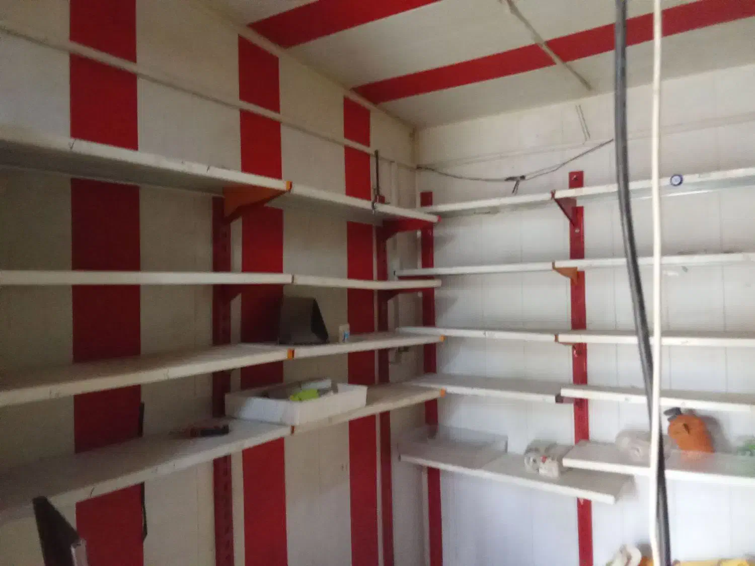 دکه یزدان آباد|فروش مغازه و غرفه|زرند, |دیوار