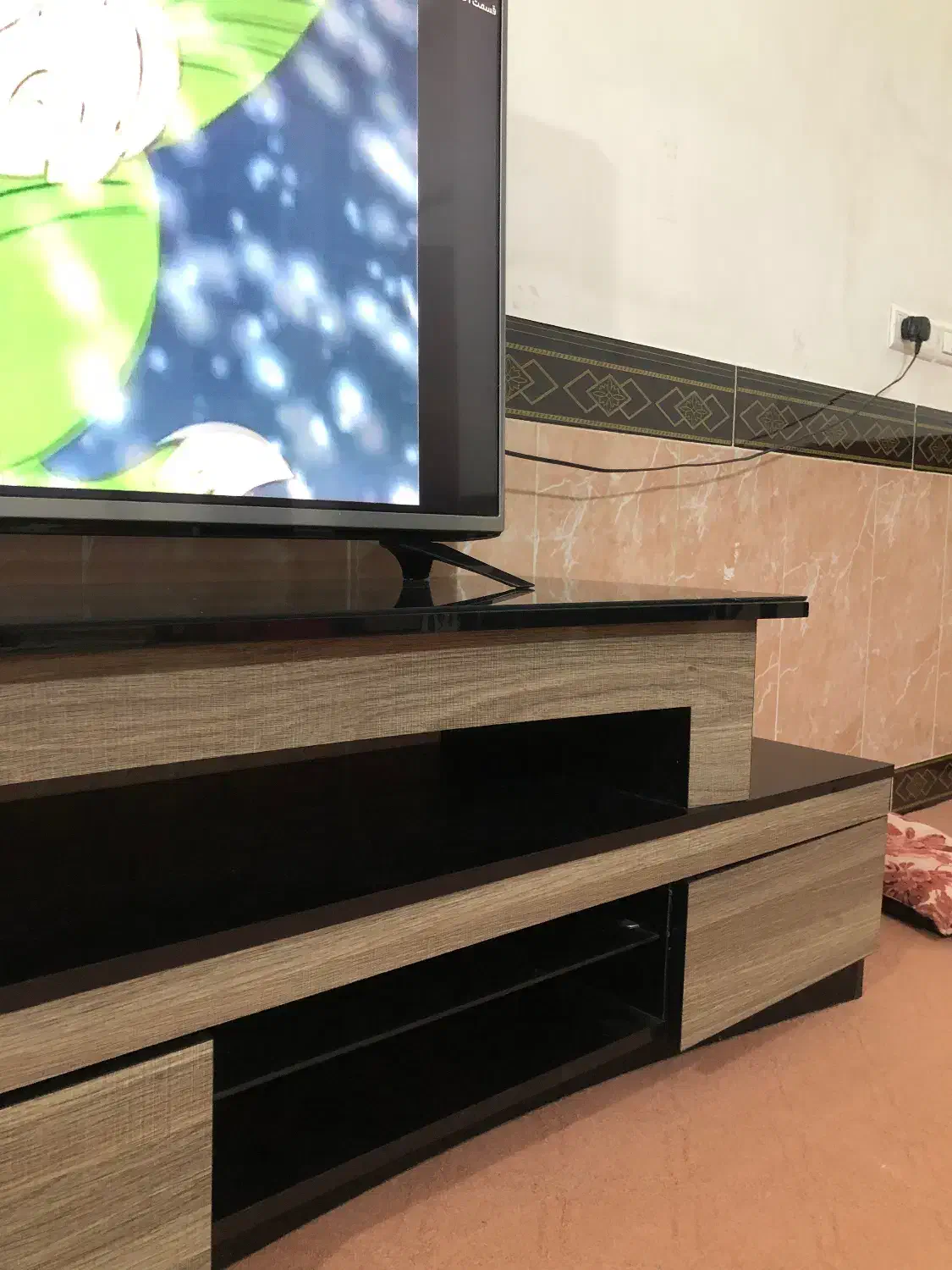 میز تی وی|میز تلویزیون|کوهدشت, |دیوار