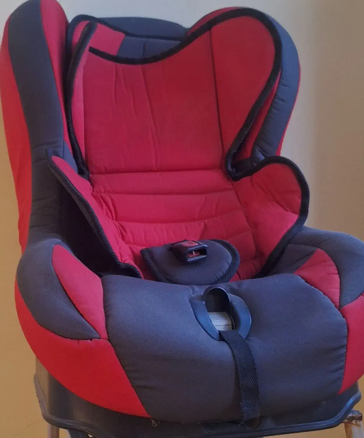 صندلی ماشین|تخت و صندلی بچه|شیراز, شهرک گلستان|دیوار