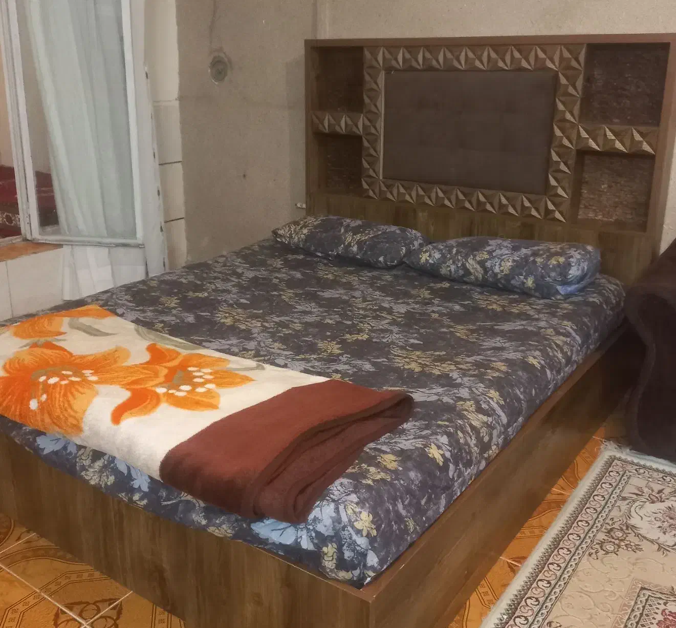 اجاره روزانه/هفتگی/ماهانه|اجارهٔ کوتاه‌مدت آپارتمان و سوئیت|شیراز, تحویلی|دیوار