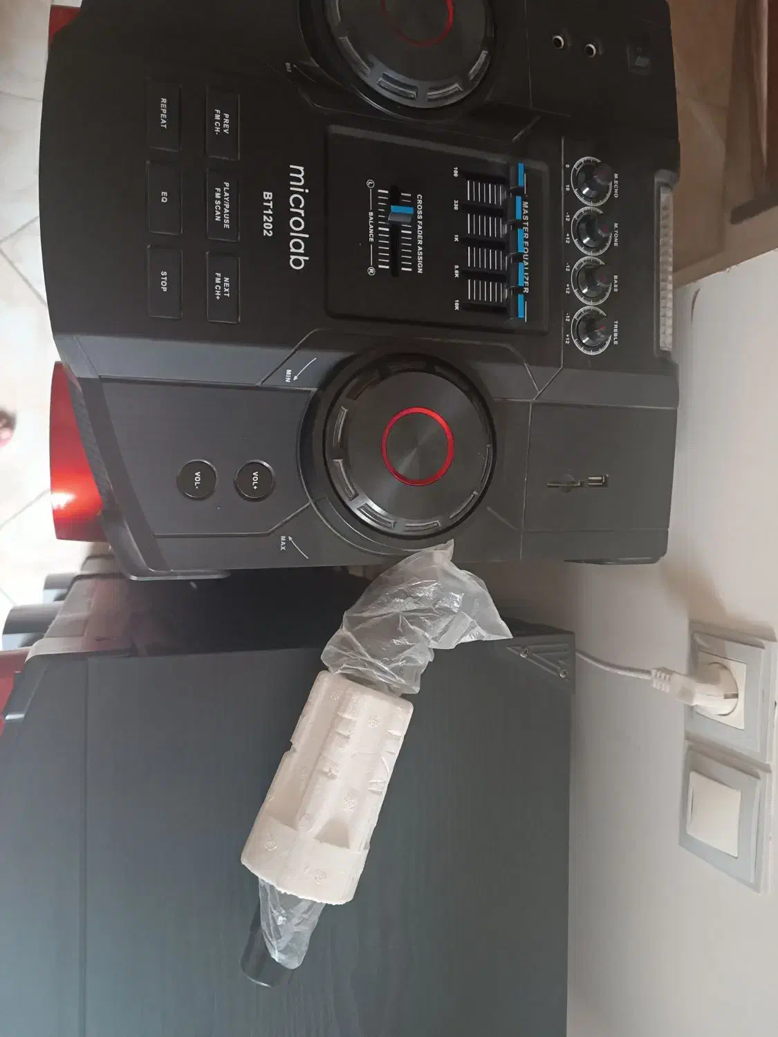 اسپیکر میکرولب 1202|سیستم صوتی خانگی|اصفهان, باغ فردوس|دیوار