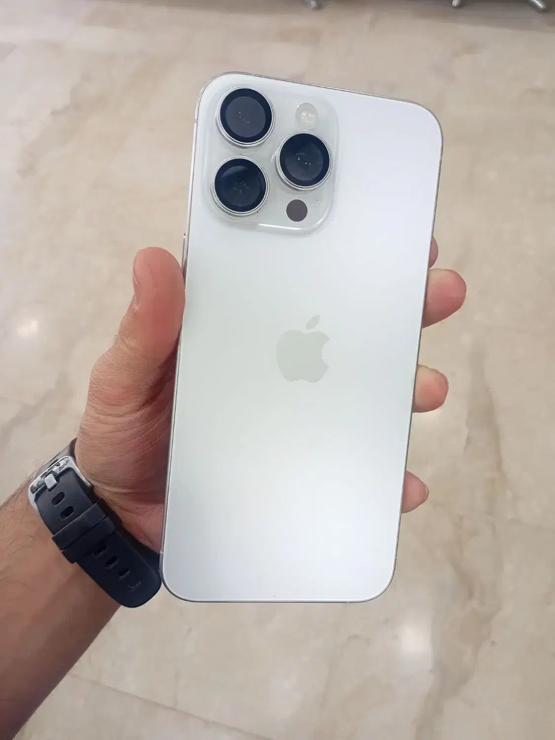 15 pro max|موبایل|شهرکرد, |دیوار