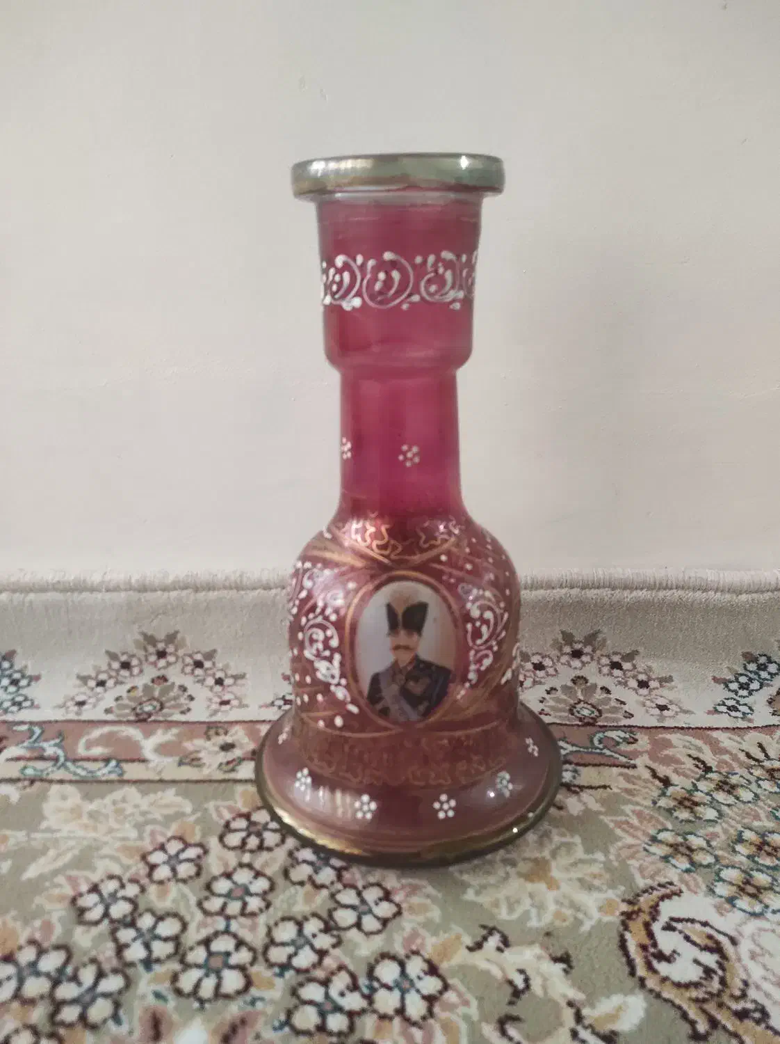 شیشه قلیان قدیمی به فروش میرسد|کلکسیون اشیاء عتیقه|خمینیشهر, |دیوار