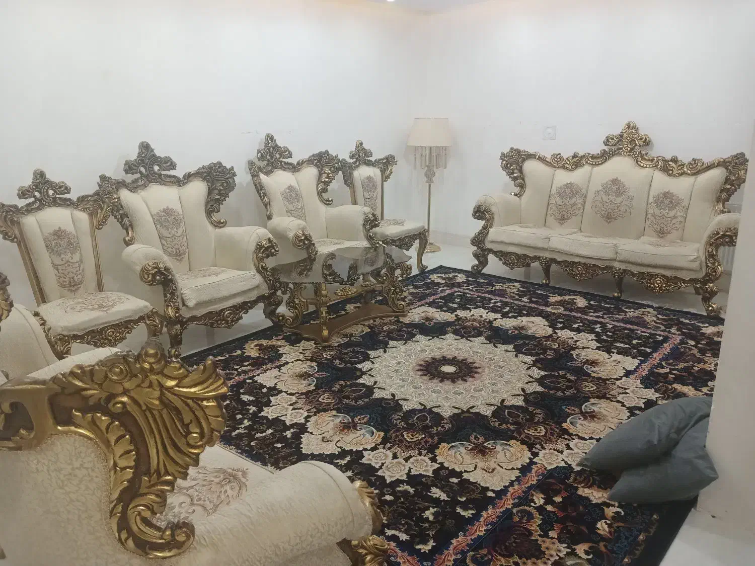 مبل سلطنتی|مبلمان خانگی و میز عسلی|شریف‌آباد, |دیوار