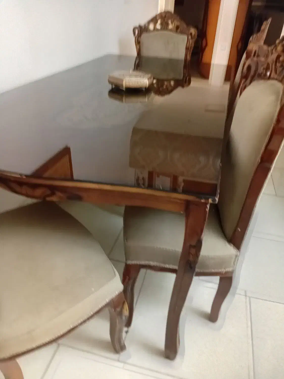 ناهارخوری|میز و صندلی غذاخوری|یزد, |دیوار