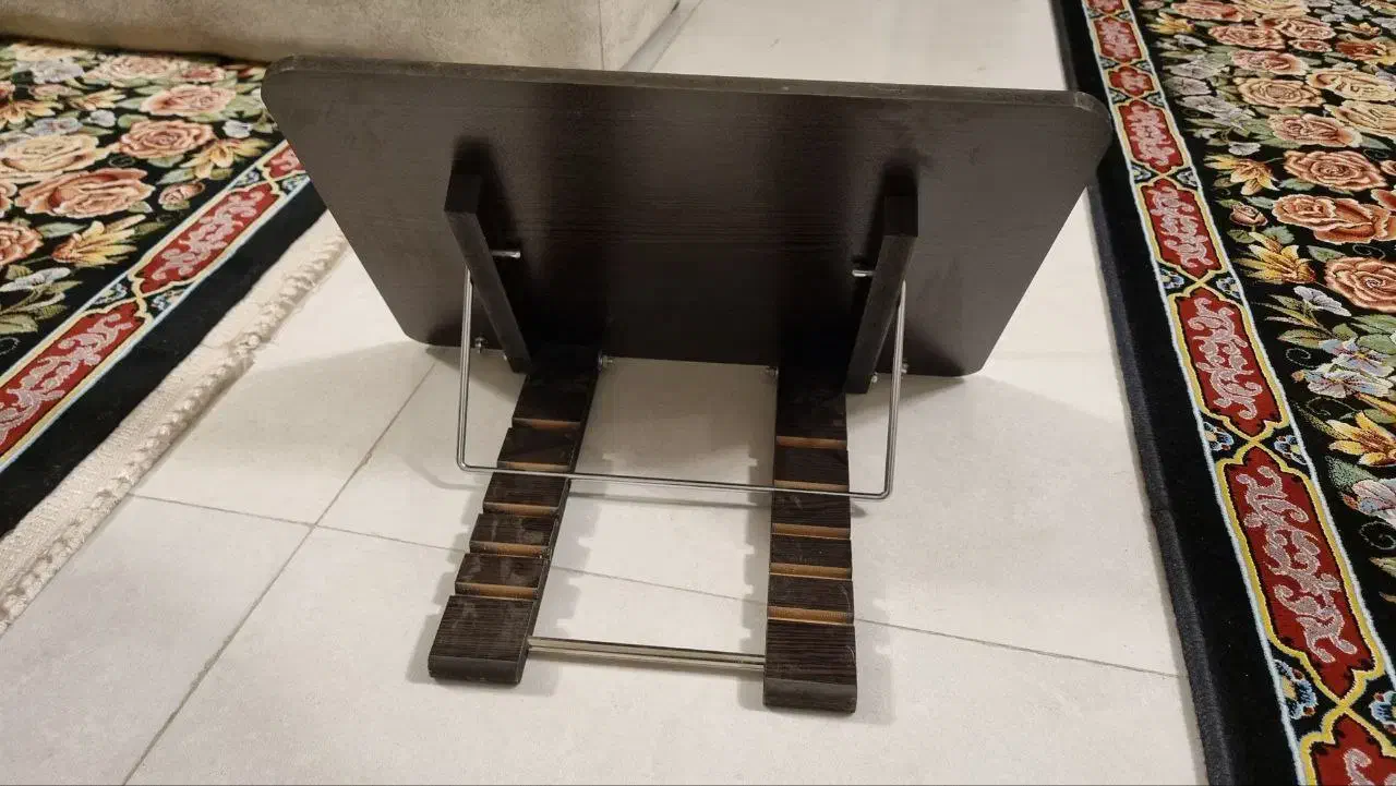 هولدر چوبی لپتاب بسیار شیک|قطعات و لوازم جانبی رایانه|قم, بنیاد|دیوار