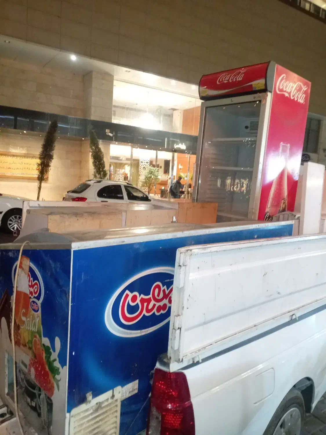 فریزر بستنی 600 لیتری ترک و یخچال تک در نوشیدنی|فروشگاه و مغازه|مشهد, نوید|دیوار