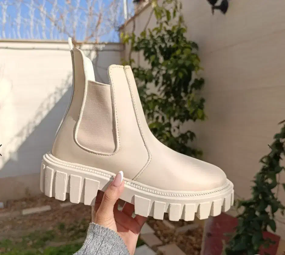 نیم بوت صندل.کالج اقتصادی|کیف، کفش، کمربند|اندیمشک, |دیوار