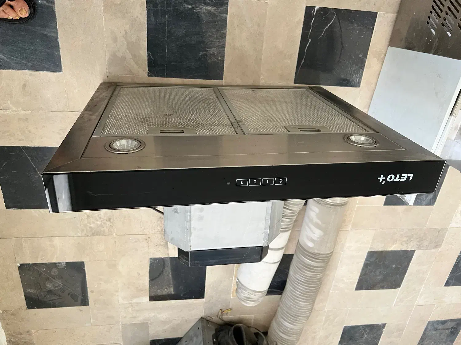 هود اصل ایتالیا leto سایز 60|هود|تهران, دارآباد|دیوار