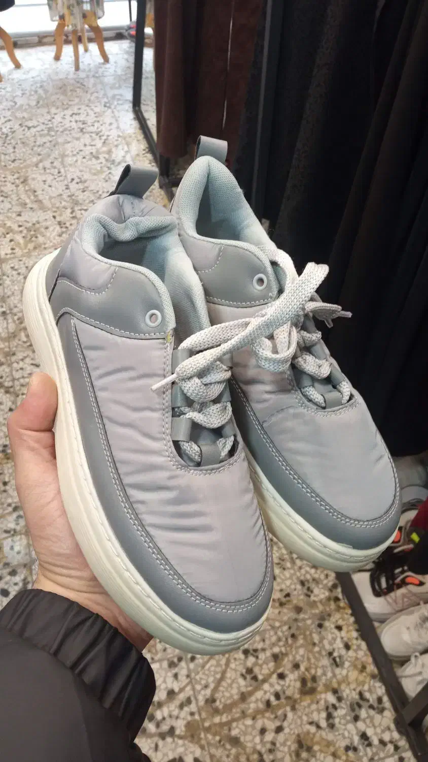 کتونی|کیف، کفش، کمربند|بجنورد, |دیوار