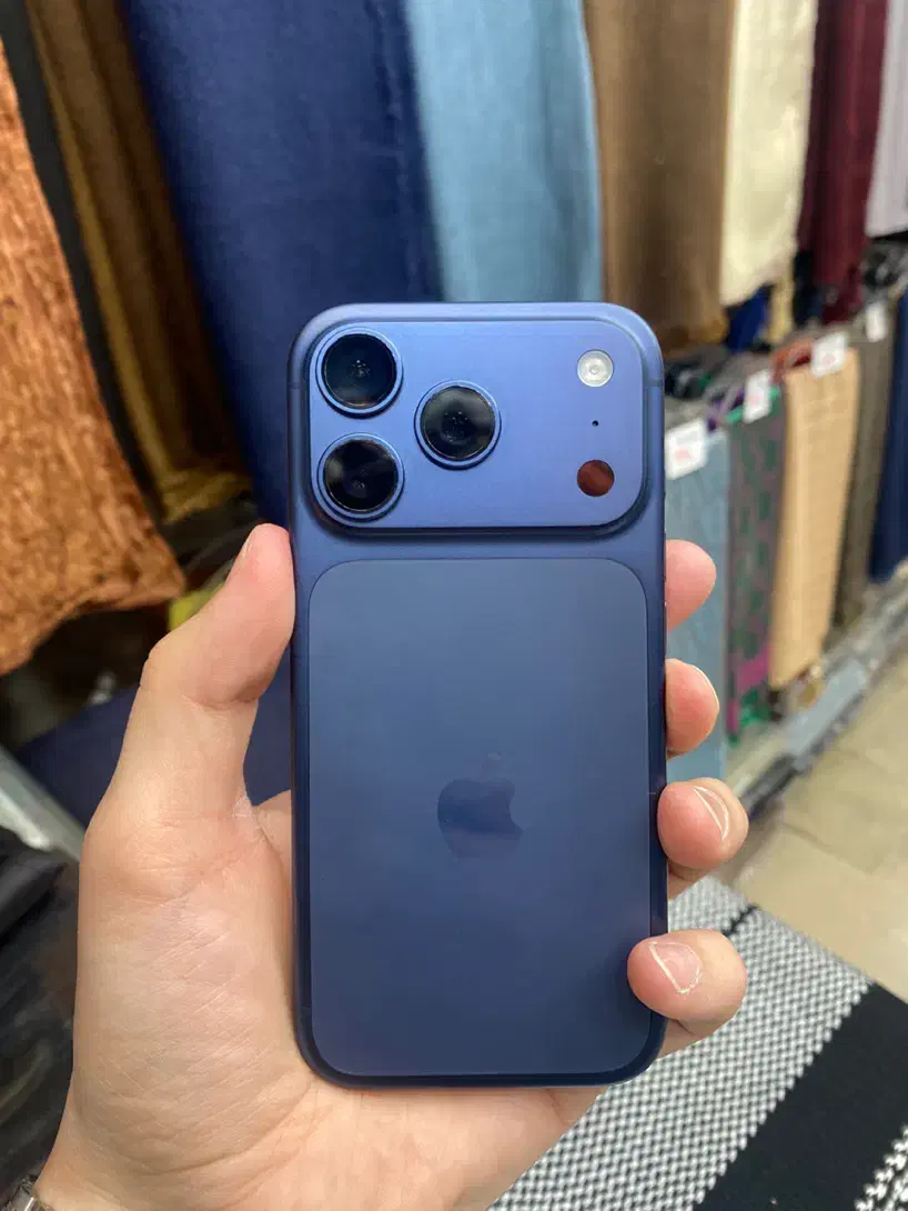 آیفون ۱۷ پرو|موبایل|قم, زنبیل آباد|دیوار