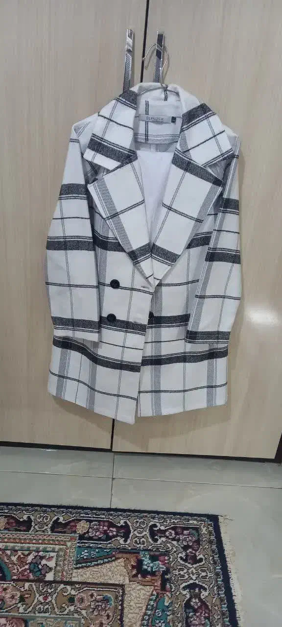 پالتو نو|لباس|تربتحیدریه, بالا ولایت|دیوار