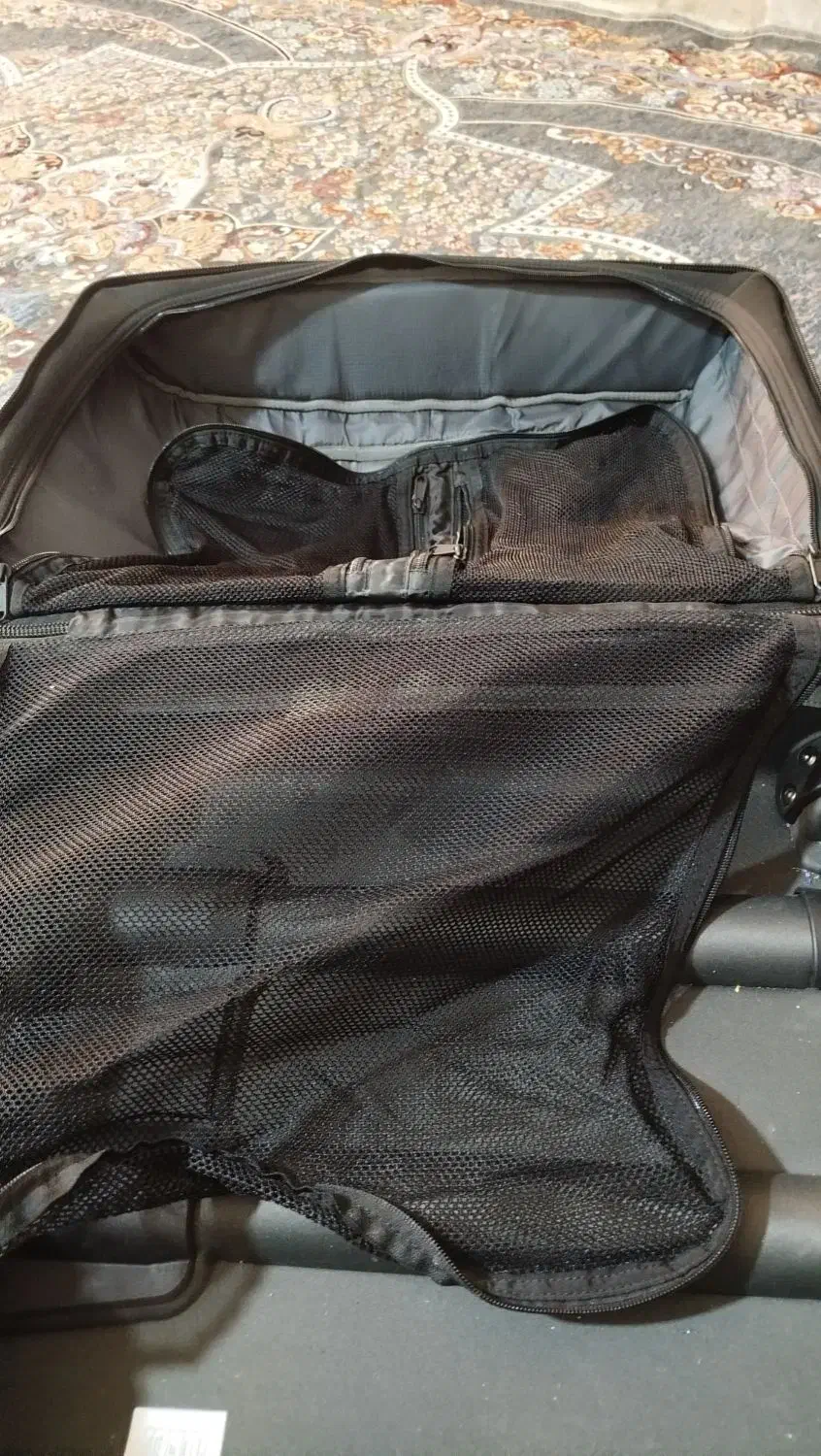 چمدون متوسط جنس ضخیم جادار ودرحدنو|کیف، کفش، کمربند|ایرانشهر, |دیوار