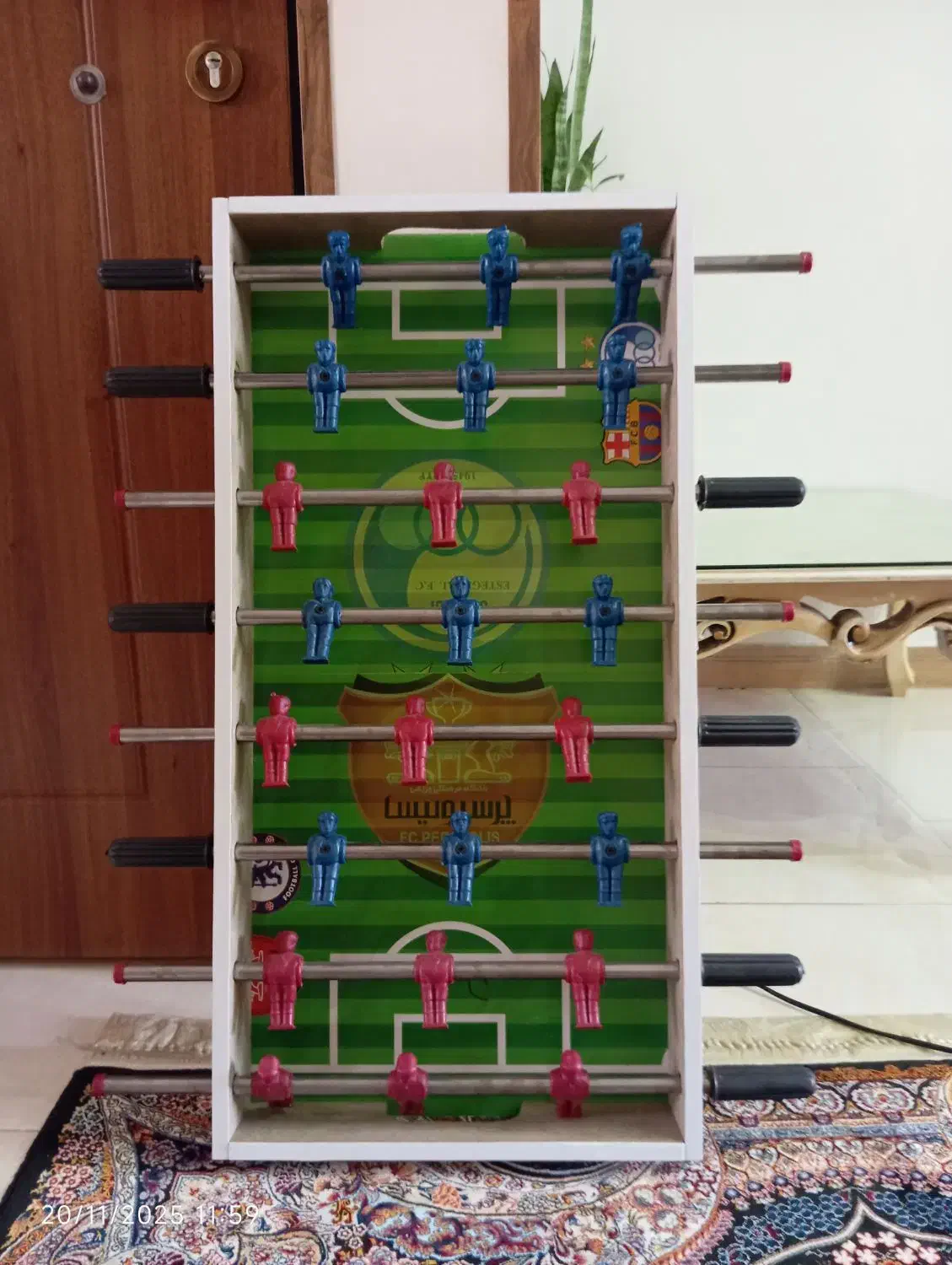 فوتبال دستی تمیز و سالم|اسباببازی|بهارستان, |دیوار