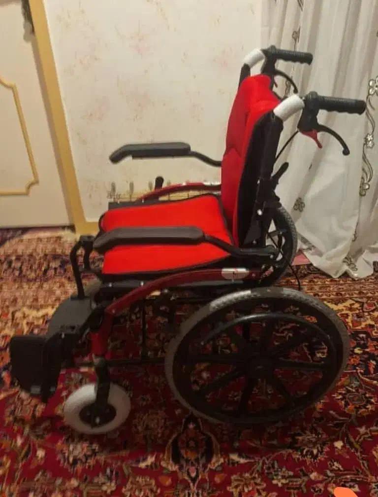 فروش ویلچر تاشو|آرایشی، بهداشتی، درمانی|اهواز, شهرک نفت|دیوار