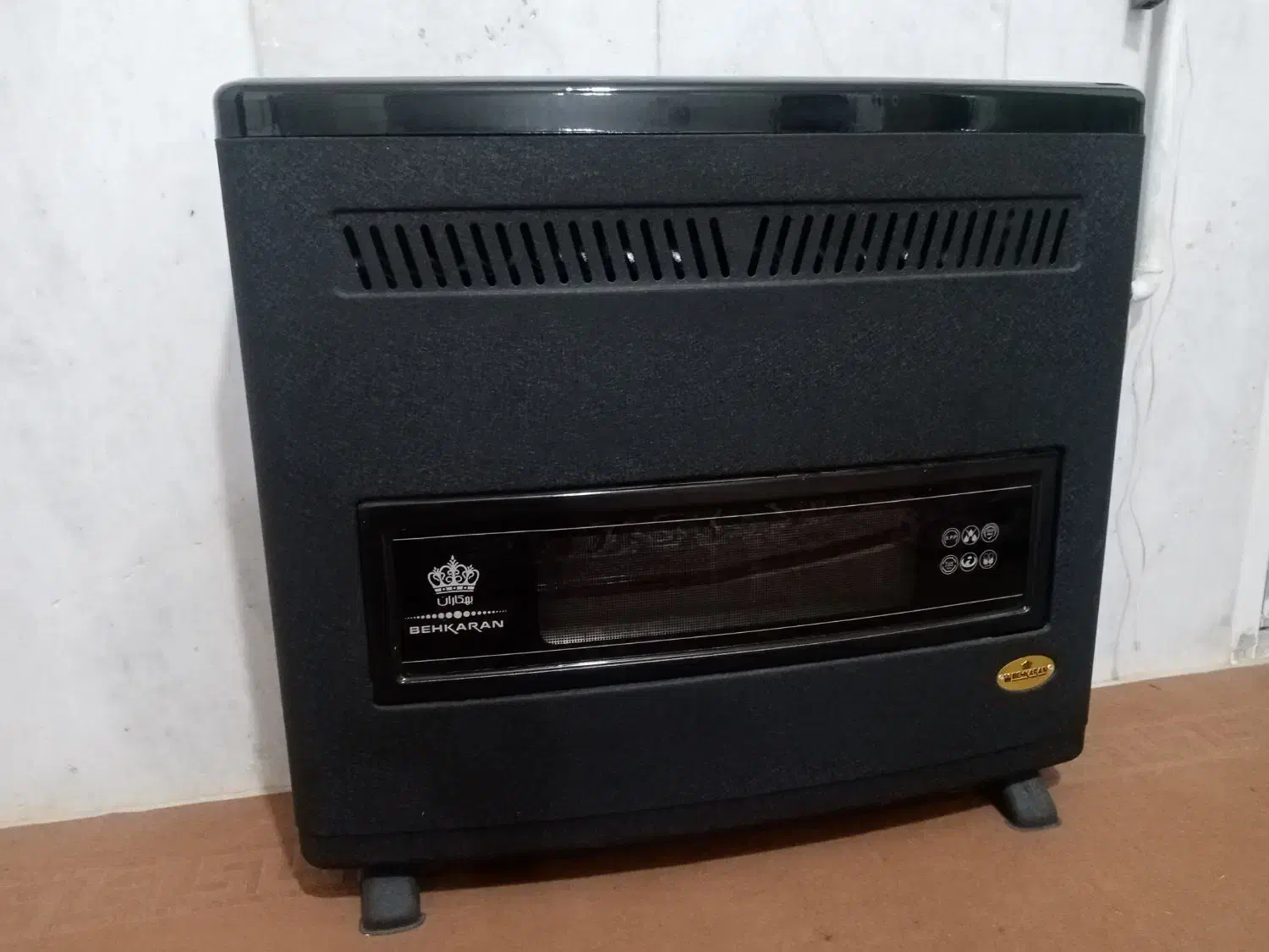 بخاری 1500 بهکاران نو نو|بخاری، هیتر، شومینه|زرقان, |دیوار