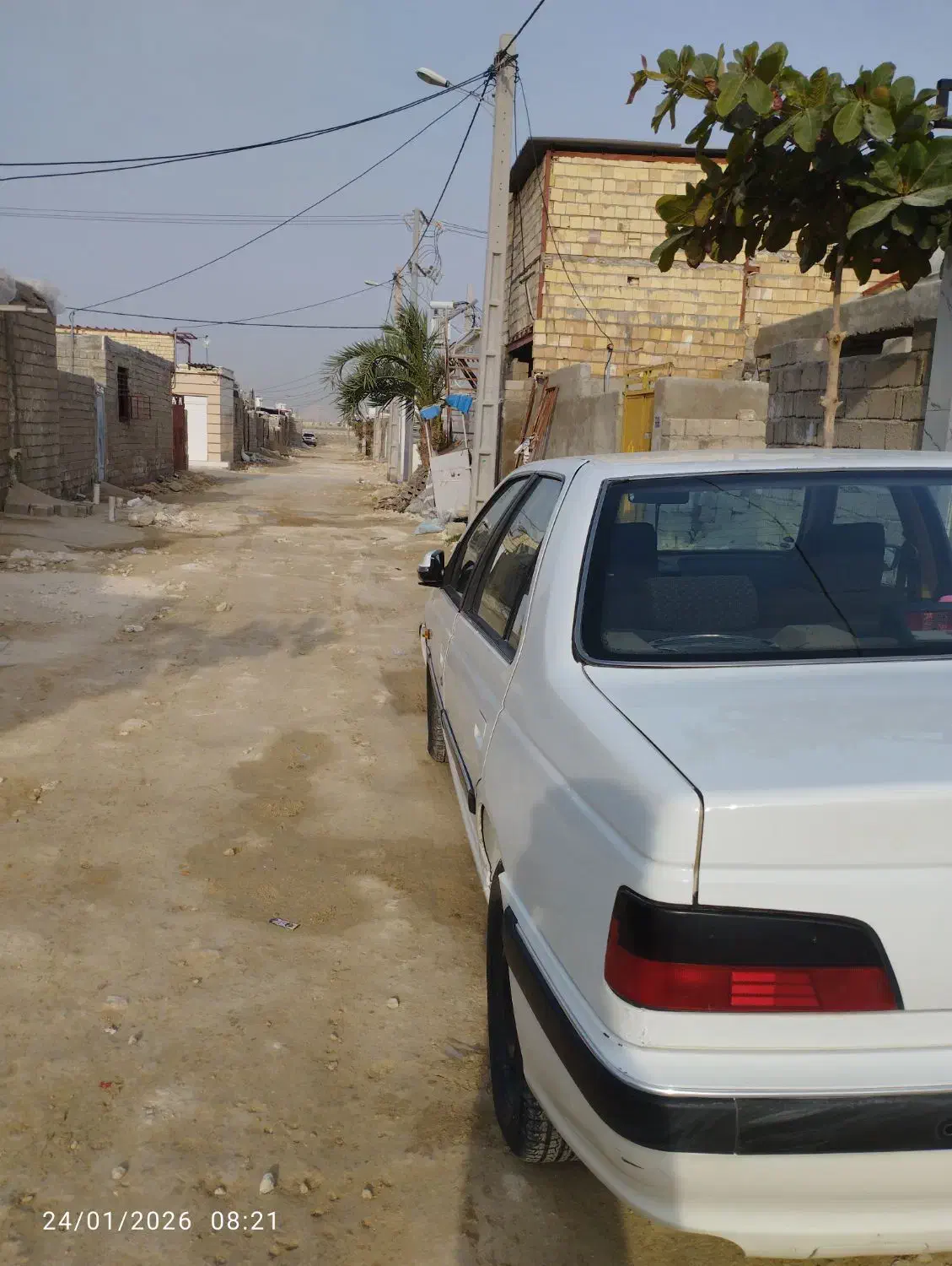 سالم وتمیز|خودرو سواری و وانت|قشم, |دیوار