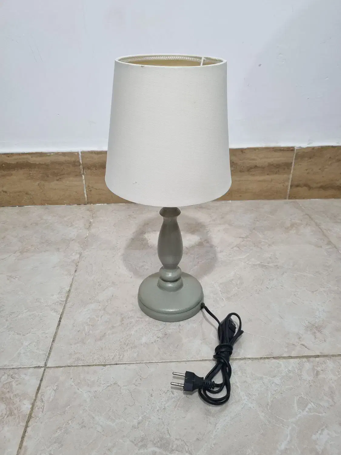 آباژور|چراغ خواب و آباژور|چغادک, |دیوار