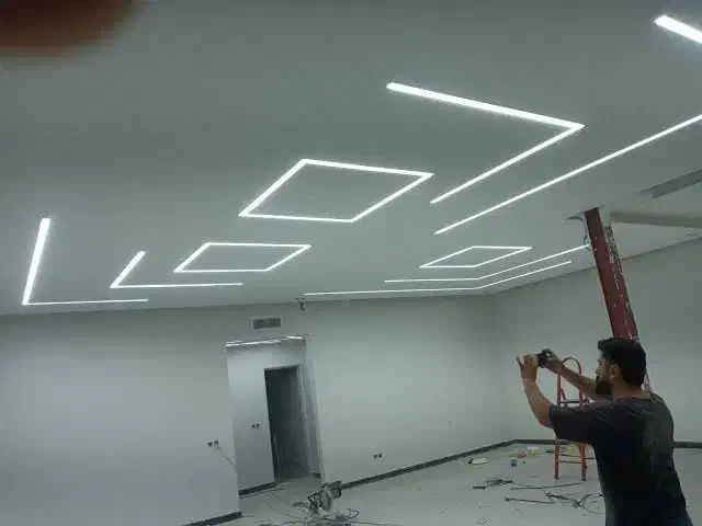 تعمیرات لاین نوری و روشنایی|لامپ و چراغ|اردبیل, |دیوار