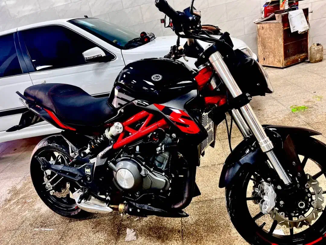 متور بنلی فروش فوری|موتورسیکلت|اصفهان, سیچان|دیوار