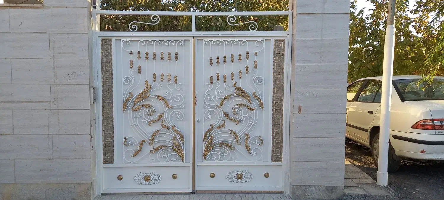 نقاسی ساختمان و کاغذدیواری پذیرفته میشود|خدمات پیشه و مهارت|خمین, |دیوار