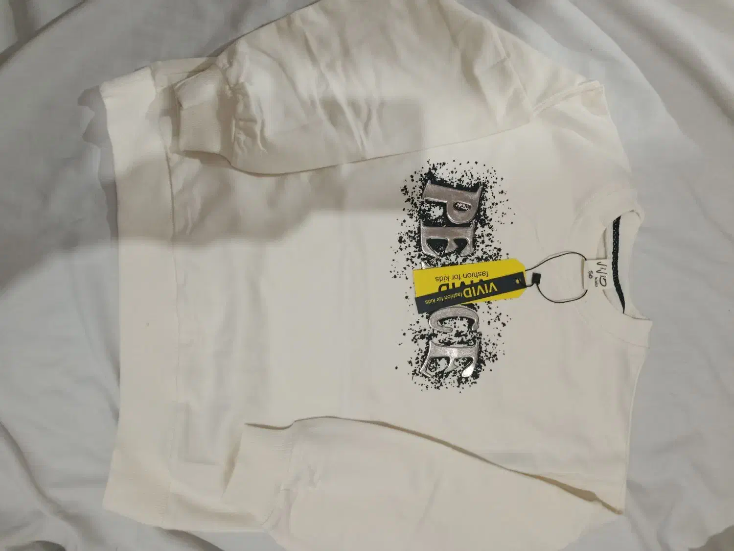 دورس|لباس|بهارستان, |دیوار