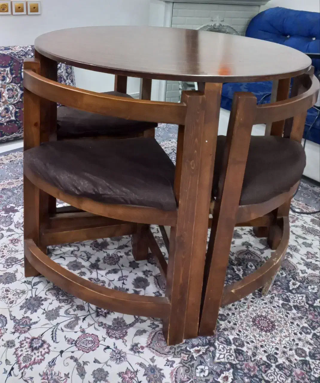 میز نهارخوری چهار نفره|میز و صندلی غذاخوری|رشت, دیانتی|دیوار