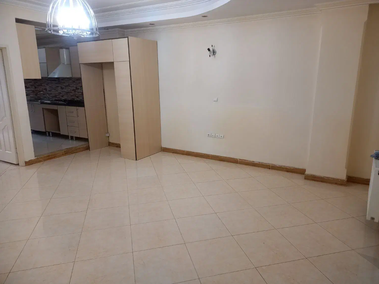 ۶۰ متر . یک خواب