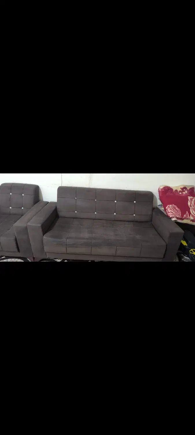 مبل 7 نفره به فروش میرسد|مبلمان خانگی و میز عسلی|کازرون, |دیوار