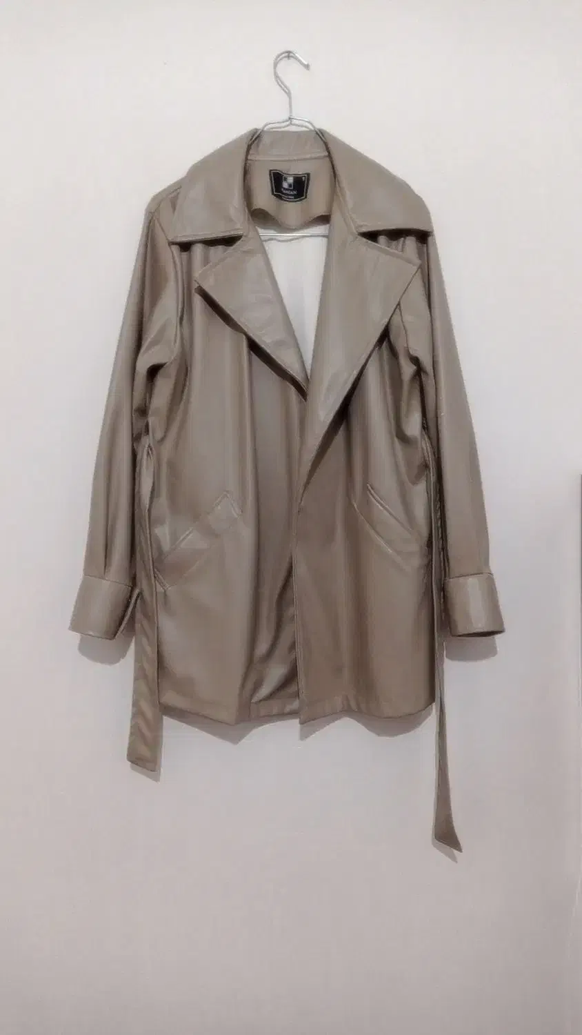 کت چرم پاییزه ، زمستانی|لباس|سلماس, |دیوار