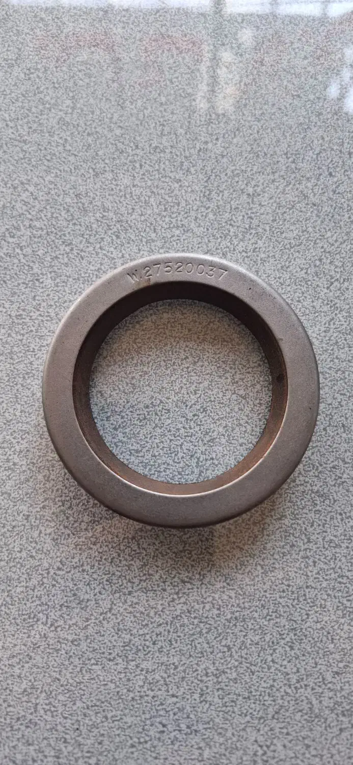 کاسه نمد آمریکایی جلو میلنگ کادیلاک بیوک شورولت|قطعات یدکی و لوازم جانبی|تهران, گلستان (شهرک راه آهن)|دیوار