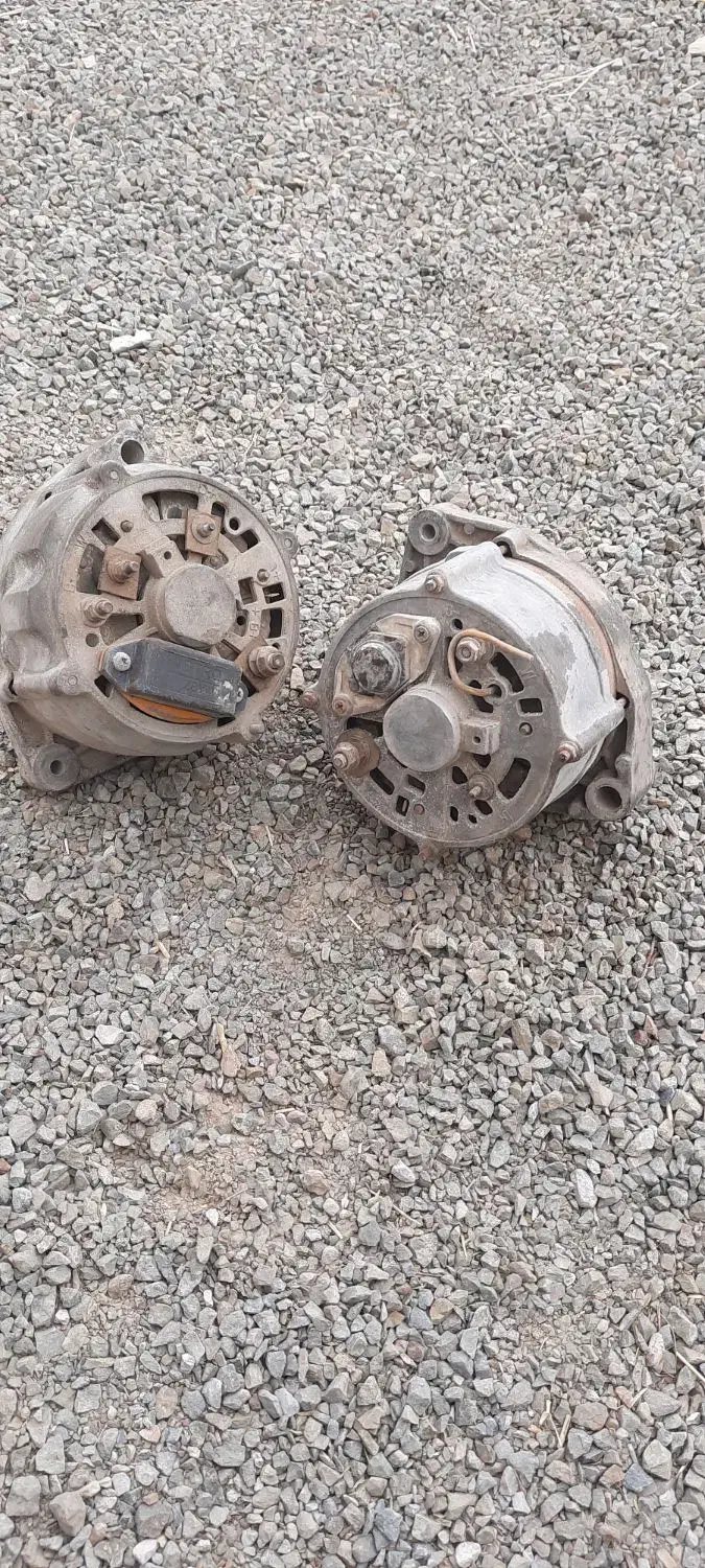 ۲عدد دینام|قطعات یدکی و لوازم جانبی|صالح آباد, |دیوار