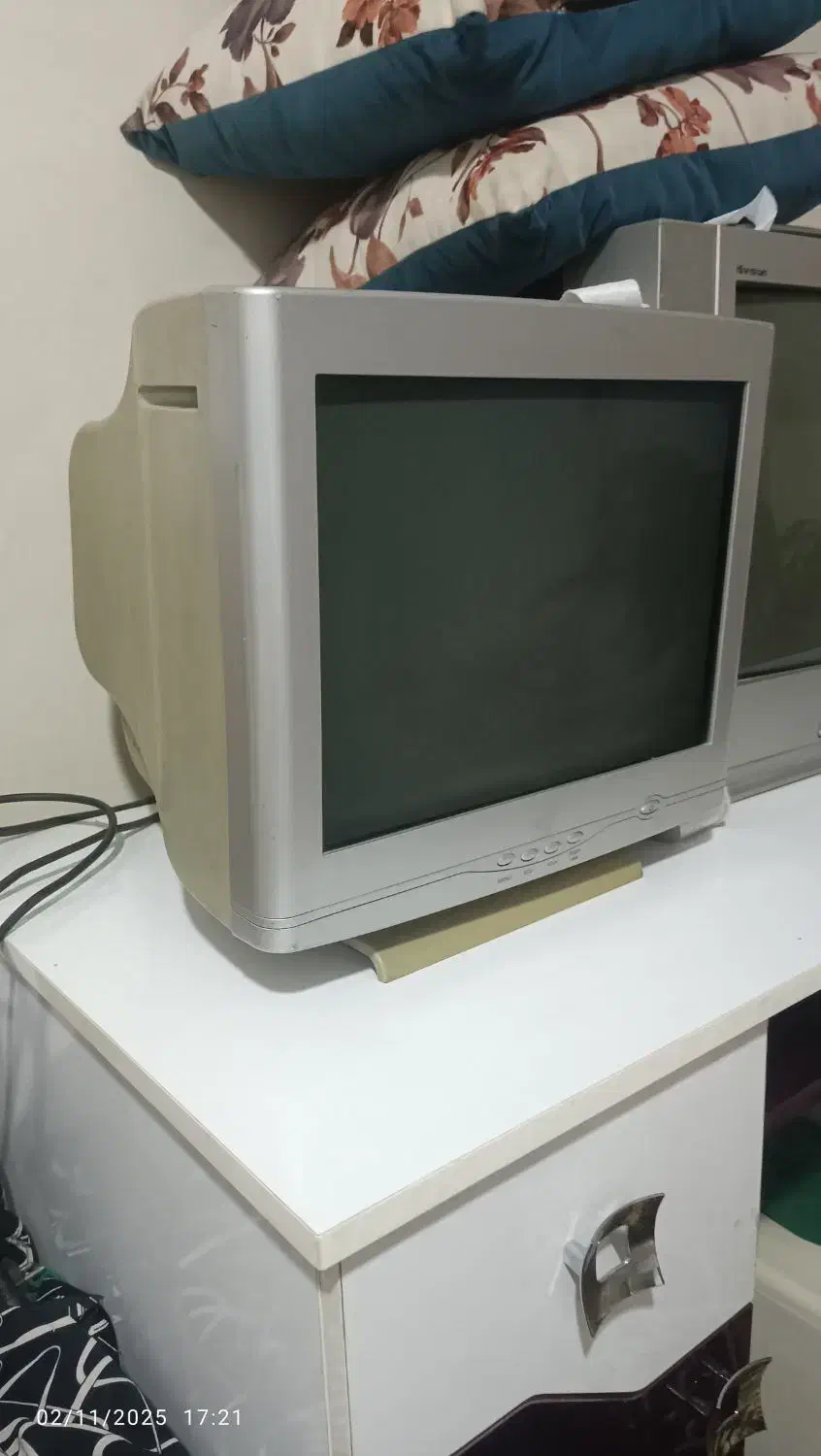 مانیتور و تلوزیون|تلویزیون و پروژکتور|همدان, |دیوار