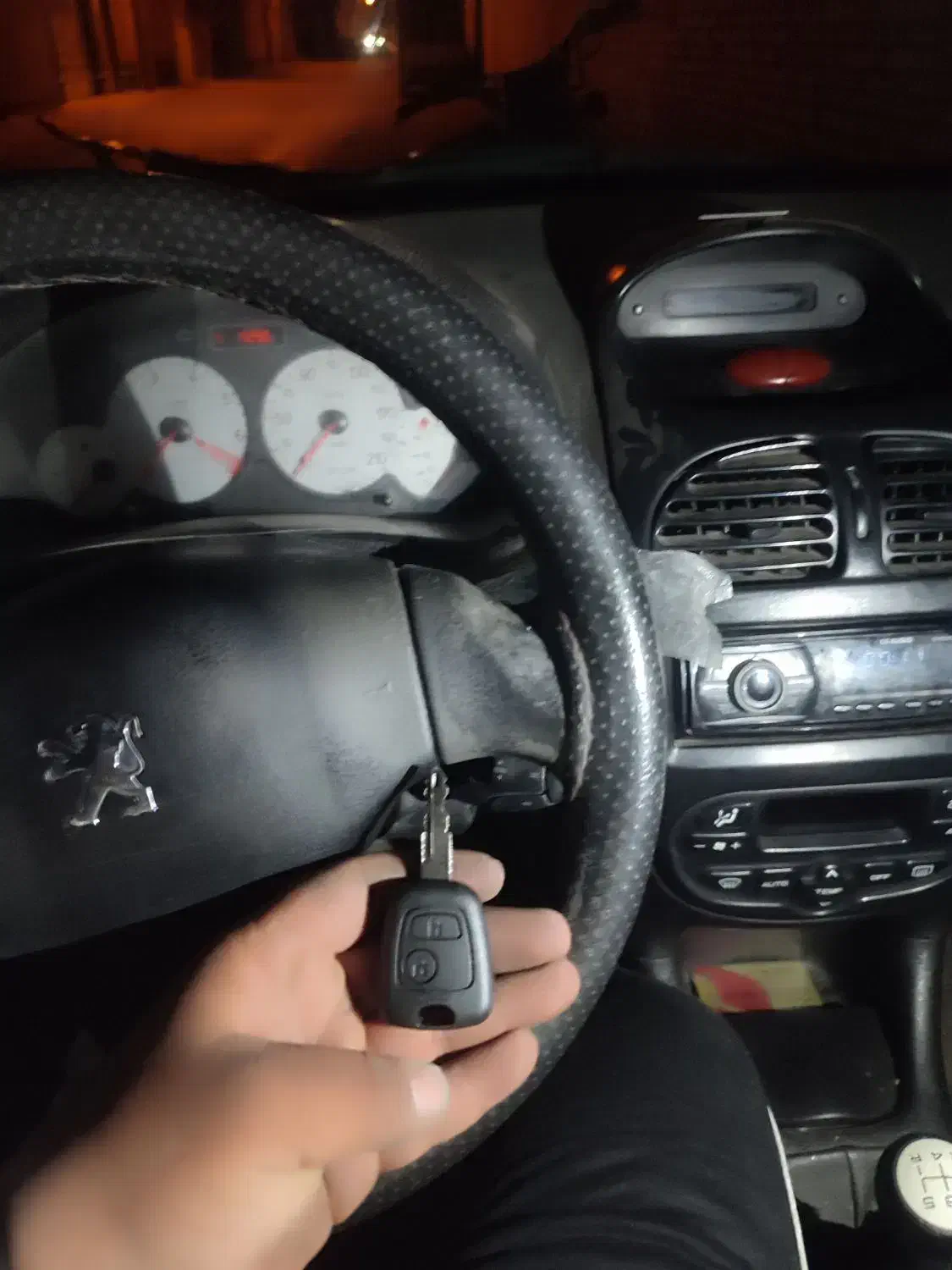 خدمات کلید سازی شبانه روزی در کرمان|خدمات پیشه و مهارت|کرمان, |دیوار