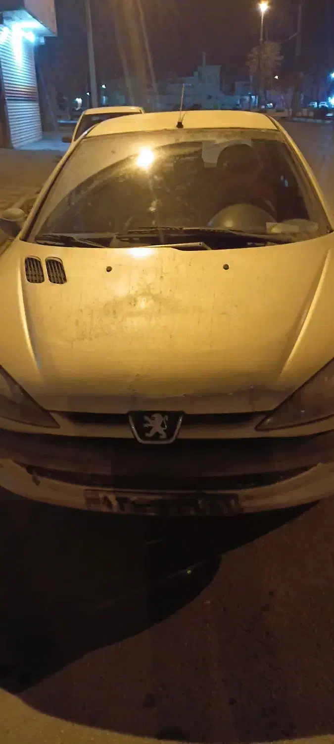 پژو ۲۰۶ اصل|خودرو سواری و وانت|بروجرد, |دیوار