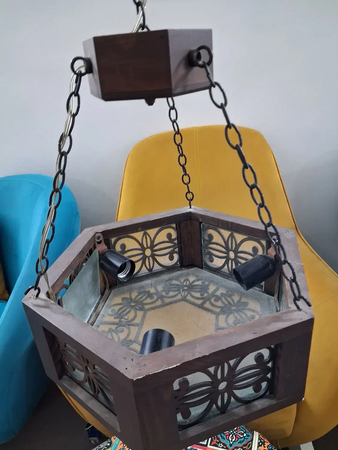 لوستر چوبی سه شعله|لوستر و چراغ آویز|اهواز, گلستان|دیوار