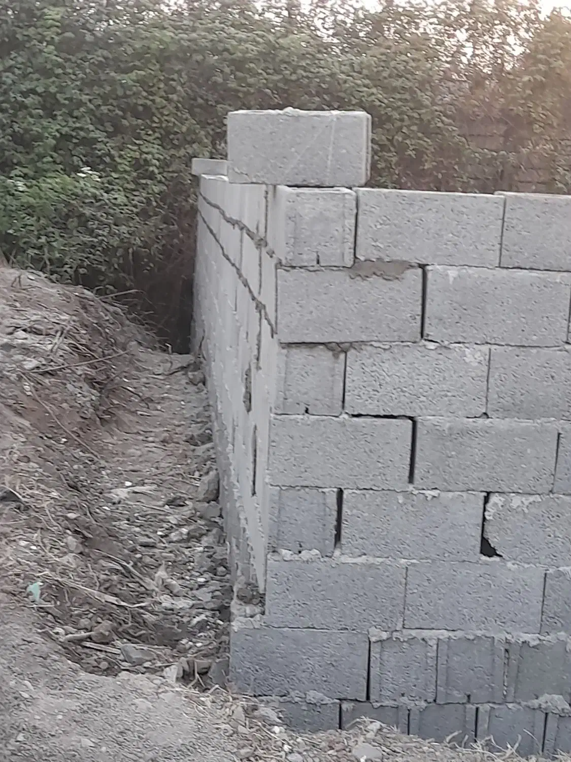 بنایی ساختمان سیمان کاری بلوک چینی سفال چینی م|خدمات پیشه و مهارت|رشت, کوی غلام نیا|دیوار