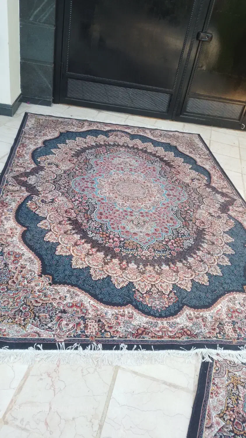 ۲تخته فرش ۹متری تمیز بدون هیچ  زدگی پارگی سوختگی|فرش|محمودآباد, |دیوار