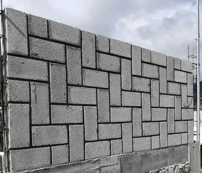 بنایی و سیمانکاری(با تجربه ۲۵ ساله)|خدمات پیشه و مهارت|قروه, |دیوار