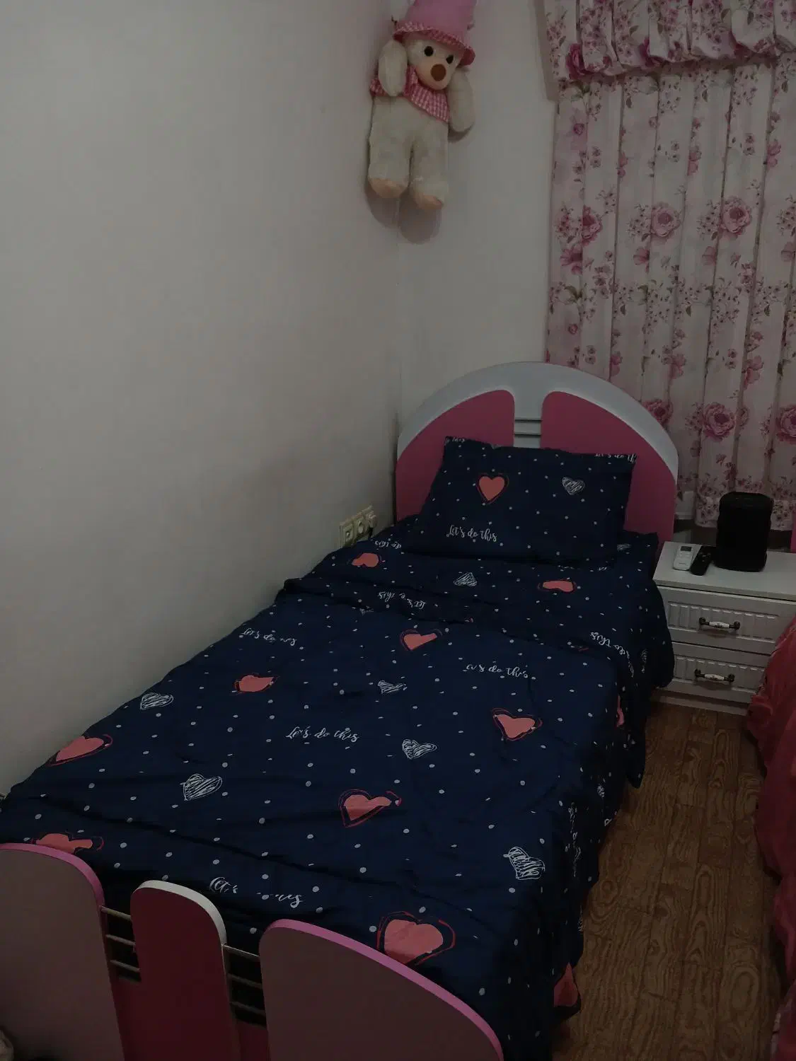 فروش|تخت و سرویس خواب|گوراب زرمیخ, |دیوار