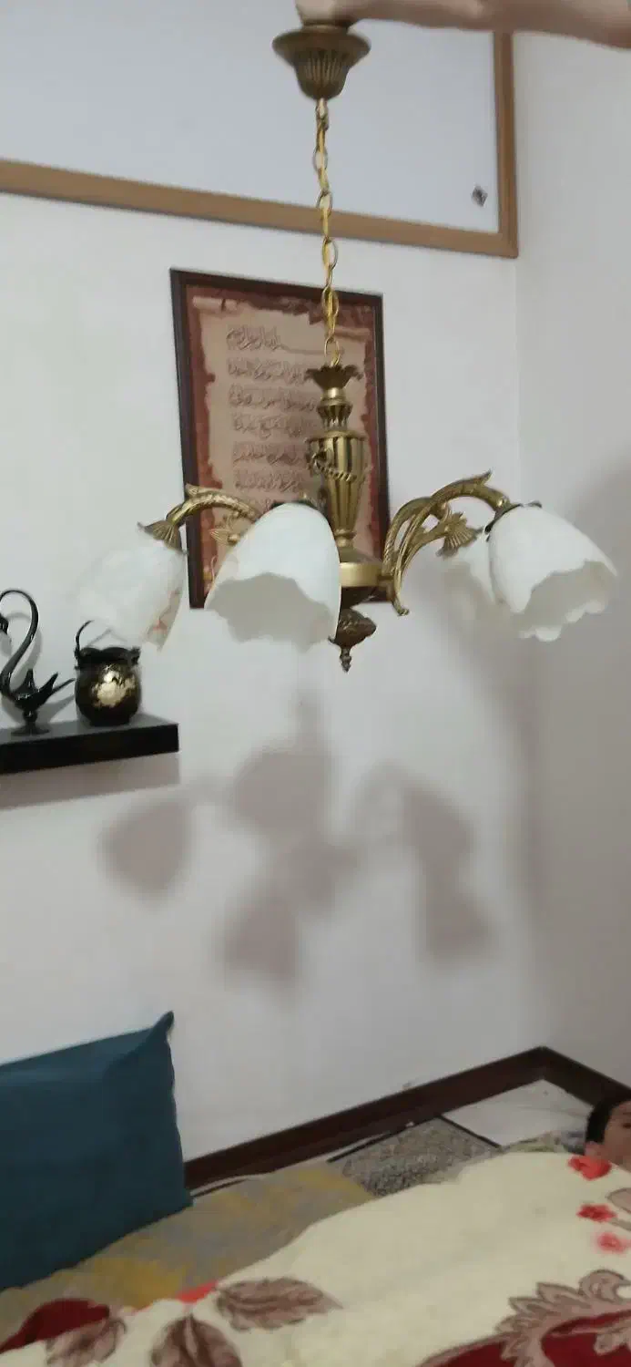 فوری لوستر برنجی درحد نو|لوستر و چراغ آویز|پردیس, سیاه سنگ|دیوار