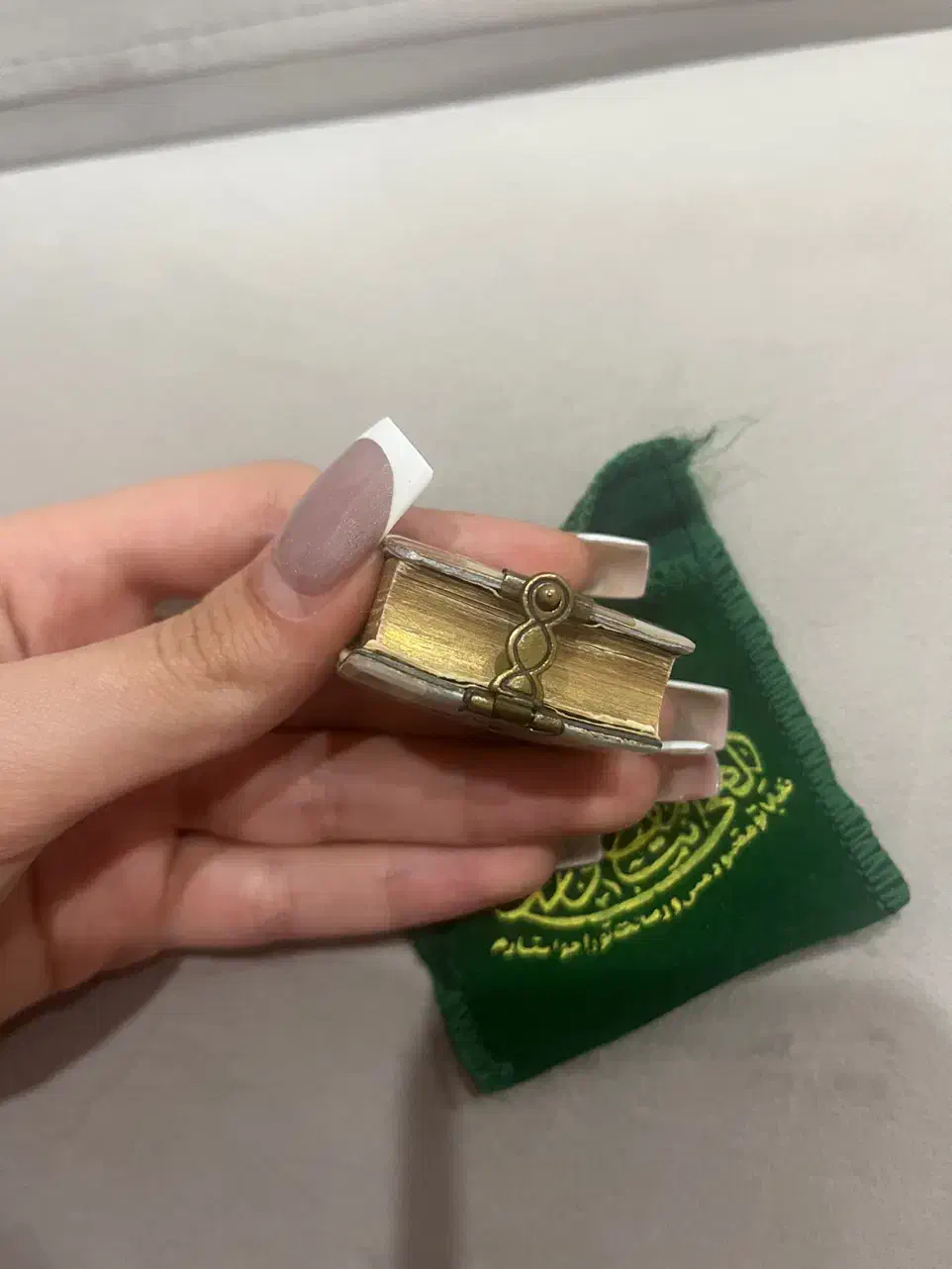 قرآن عطیقه جنگ جهانی دوم|کلکسیون اشیاء عتیقه|تهران, جنت‌آباد مرکزی|دیوار