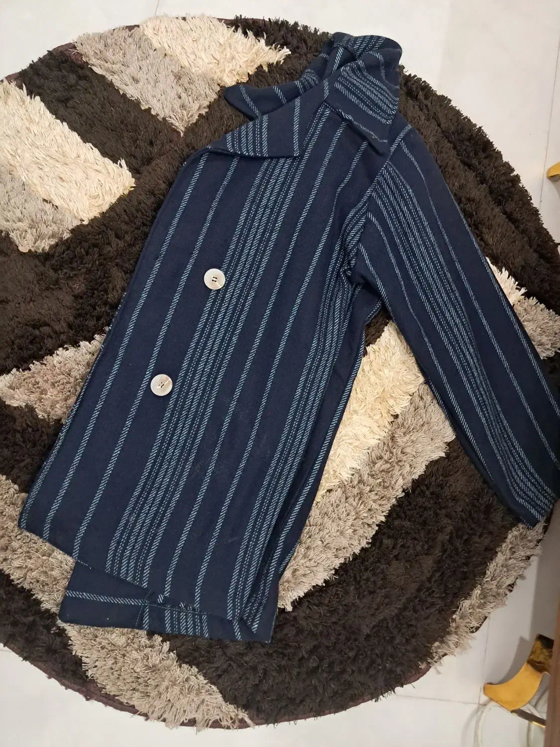 کت جین|لباس|شیروان (خراسان), |دیوار