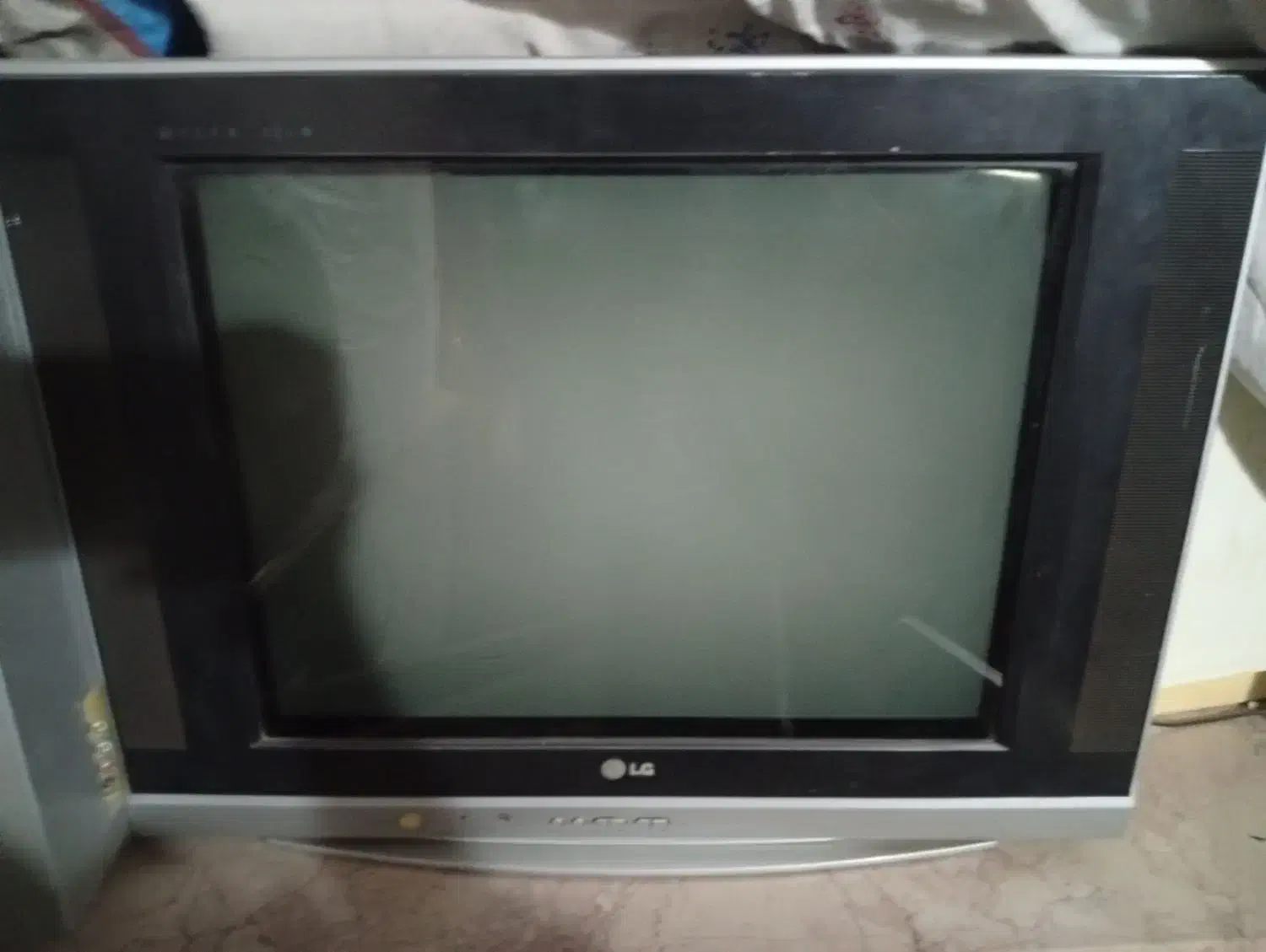 دو عدد تلویزیون ال جی|تلویزیون و پروژکتور|رفسنجان, |دیوار