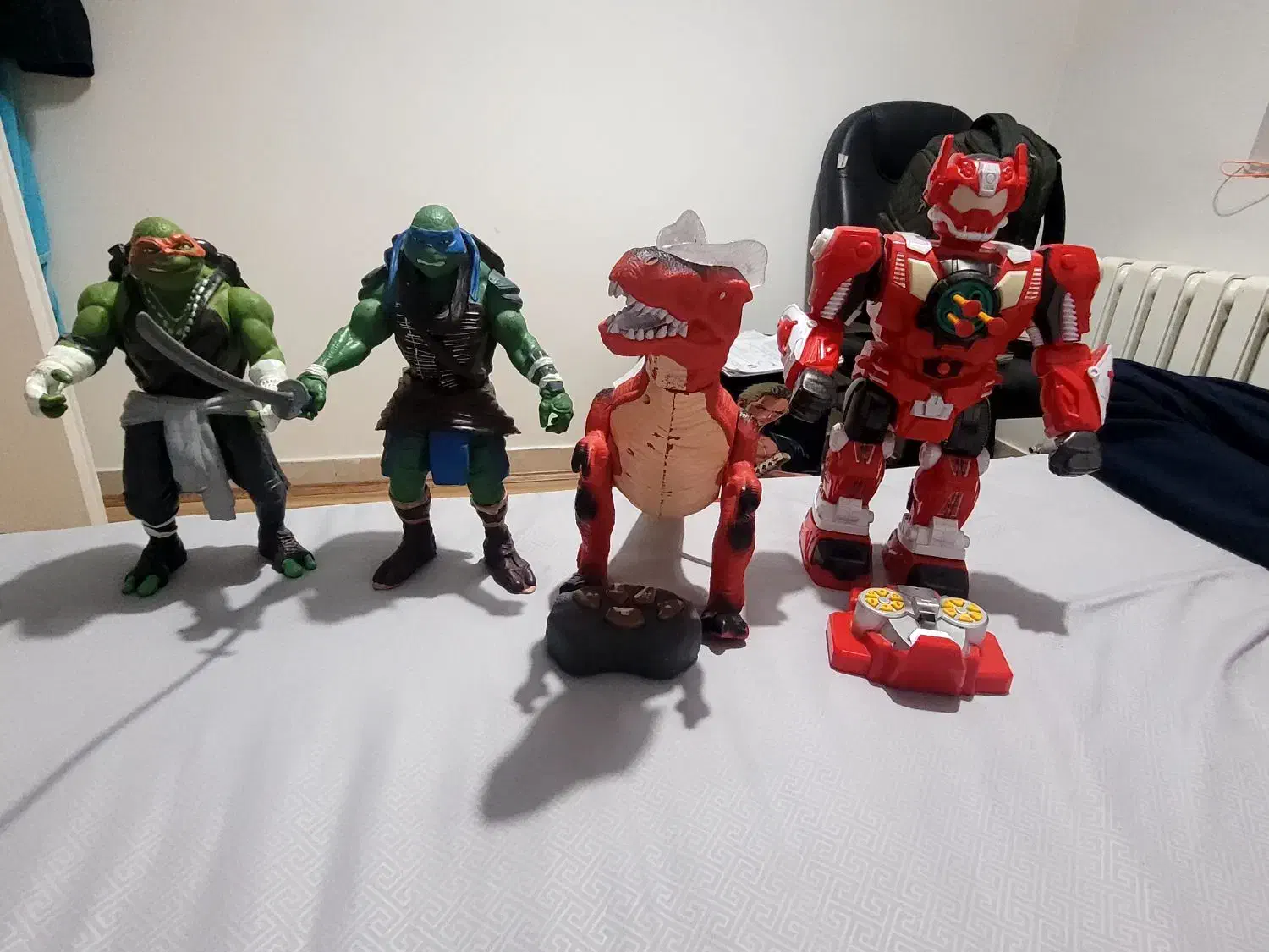 اسباب بازی دایناسور،ربات،نینجا|اسباببازی|تهران, ارامنه|دیوار