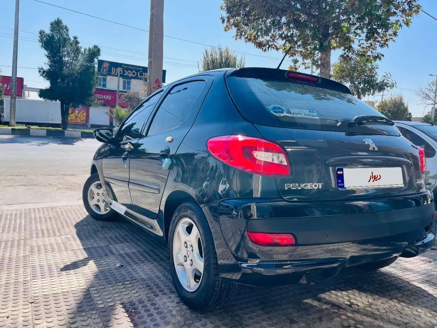 پژو 207 فابریک|خودرو سواری و وانت|مرودشت, استادیوم|دیوار