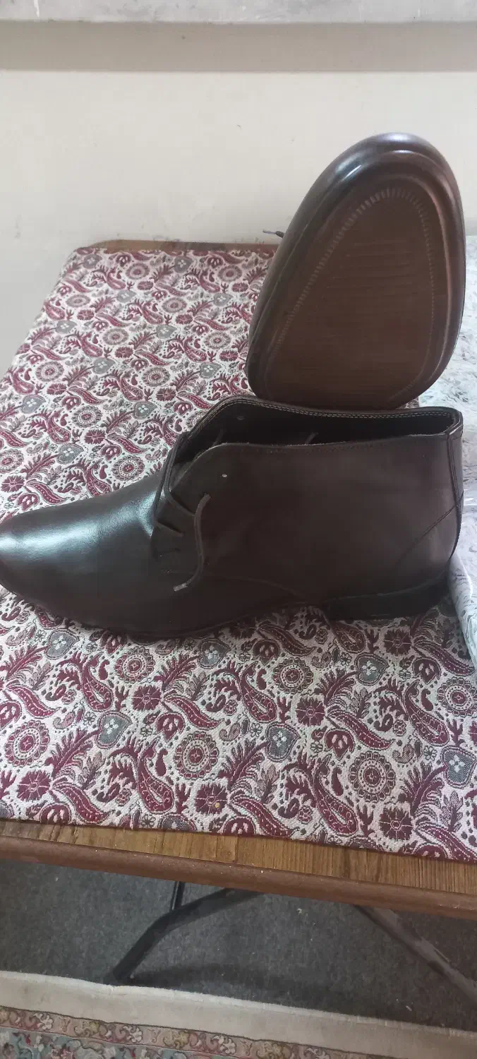 کفش مردانه             ۱،۳۰۰،۰۰۰  تومان|کیف، کفش، کمربند|بروجرد, |دیوار