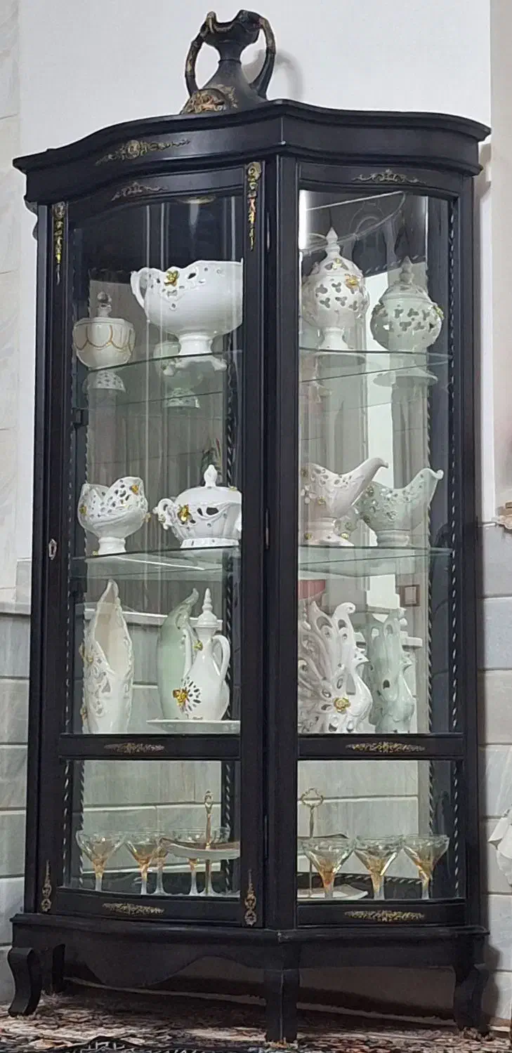 بوفه ویترین|بوفه، ویترین، کنسول|اردکان, |دیوار