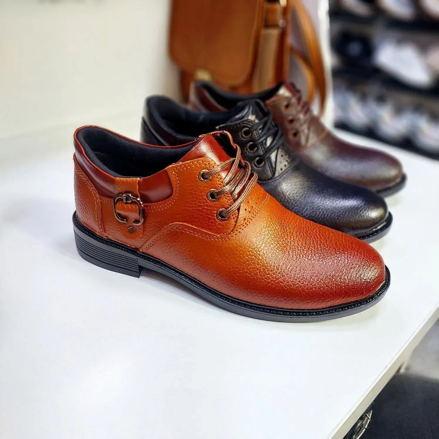 کفش چرم مردانه (قیمت استثنایی)|کیف، کفش، کمربند|زابل, |دیوار