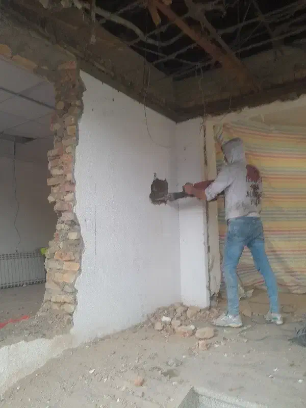 تخریب ساختمان با نیرویه جوان|خدمات پیشه و مهارت|رشت, پل تالشان|دیوار